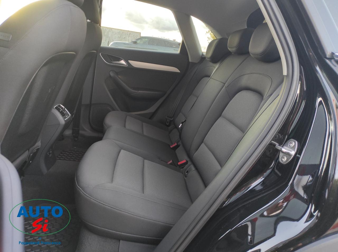 Audi Q3 2.0 TDI - 150cv FULL OPTIONAL
