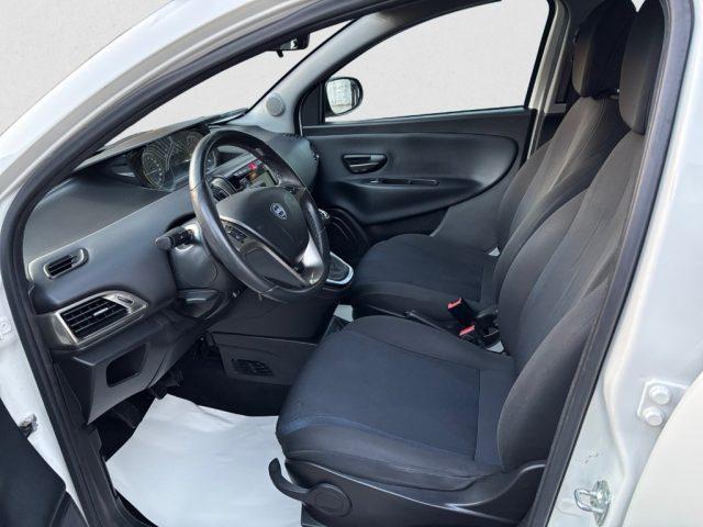 LANCIA Ypsilon 1.2 69 CV 5 porte S&S Gold