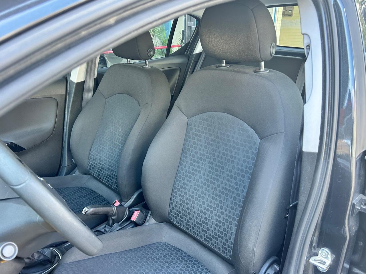 Opel Corsa 1.2 5 porte