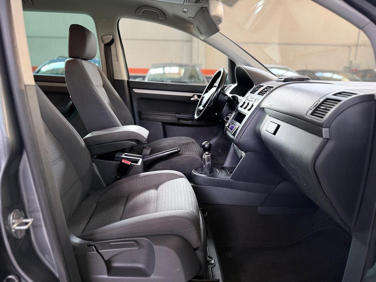 Volkswagen Touran 2.0 16V TDI Highline