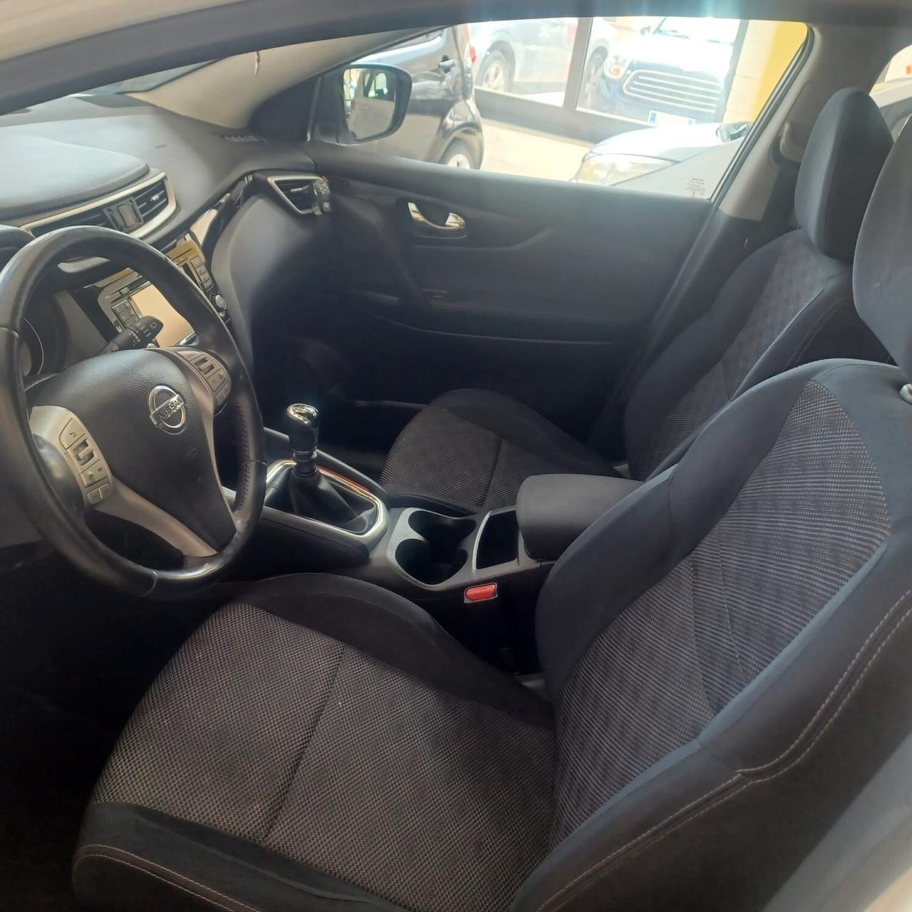 PERFETTA NISSAN QASHQAI 1.2 GARANZIA INCLUSA