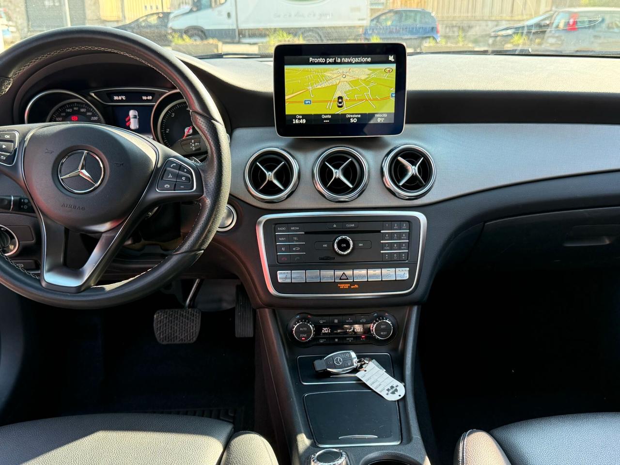 Mercedes-benz GLA 200 GLA 200 d Automatic 4Matic Sport NIGHT