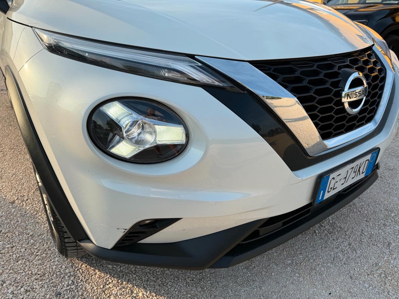 Nissan Juke 1.0 DIG-T 114 CV DCT N-Connecta