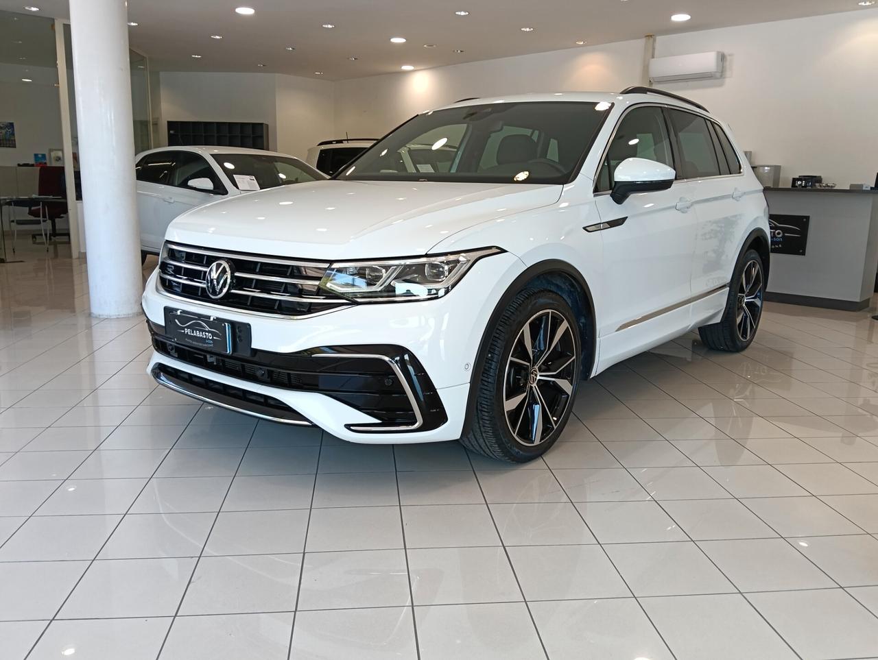 Volkswagen Tiguan 2.0 TDI 150 CV SCR DSG R-Line