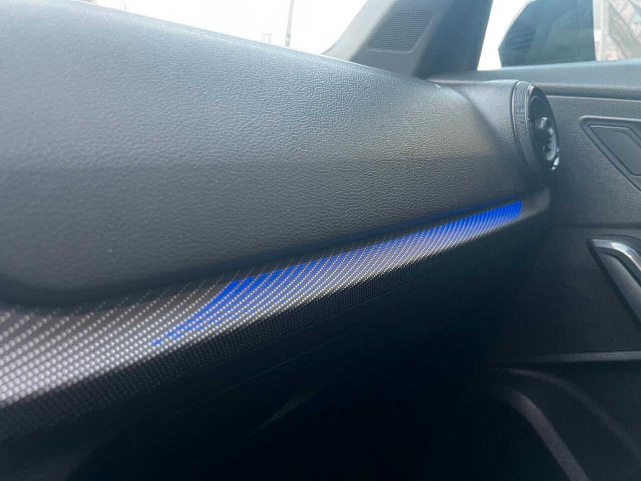 Audi Q2 1.6 TDI-S Line-Modello Edition