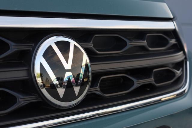 VOLKSWAGEN T-Roc 1.5 TSI ACT DSG Life Prezzo Netto