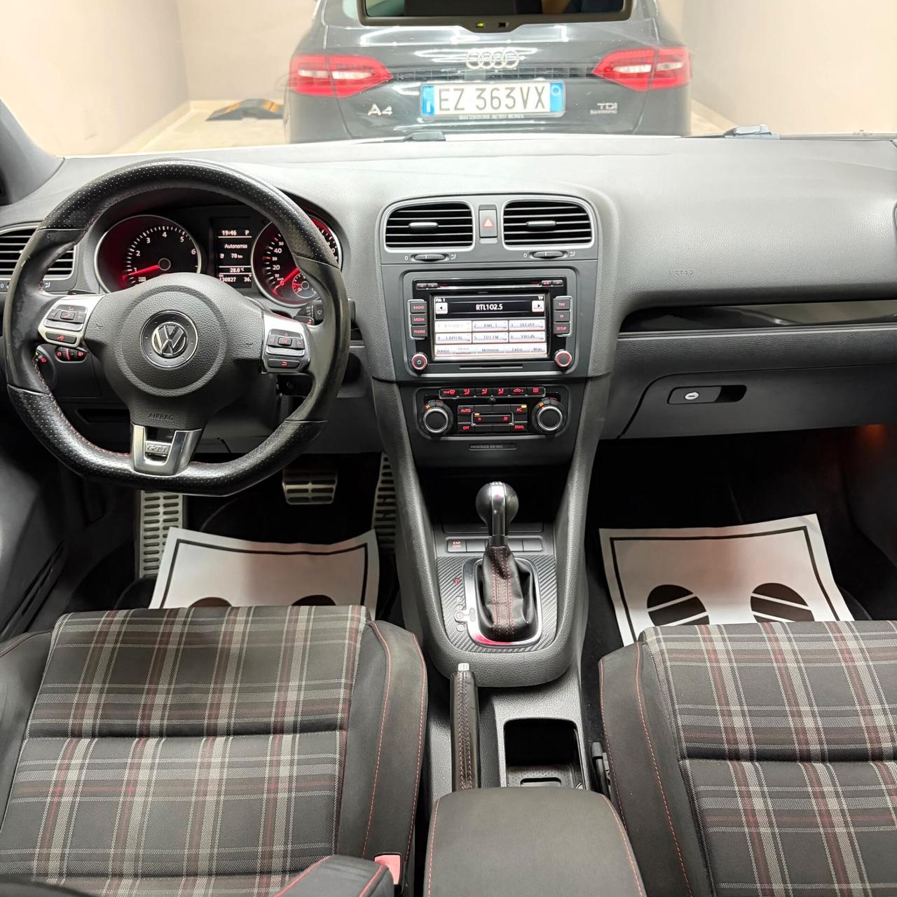 Volkswagen Golf GTI 2.0 TSI 5p.
