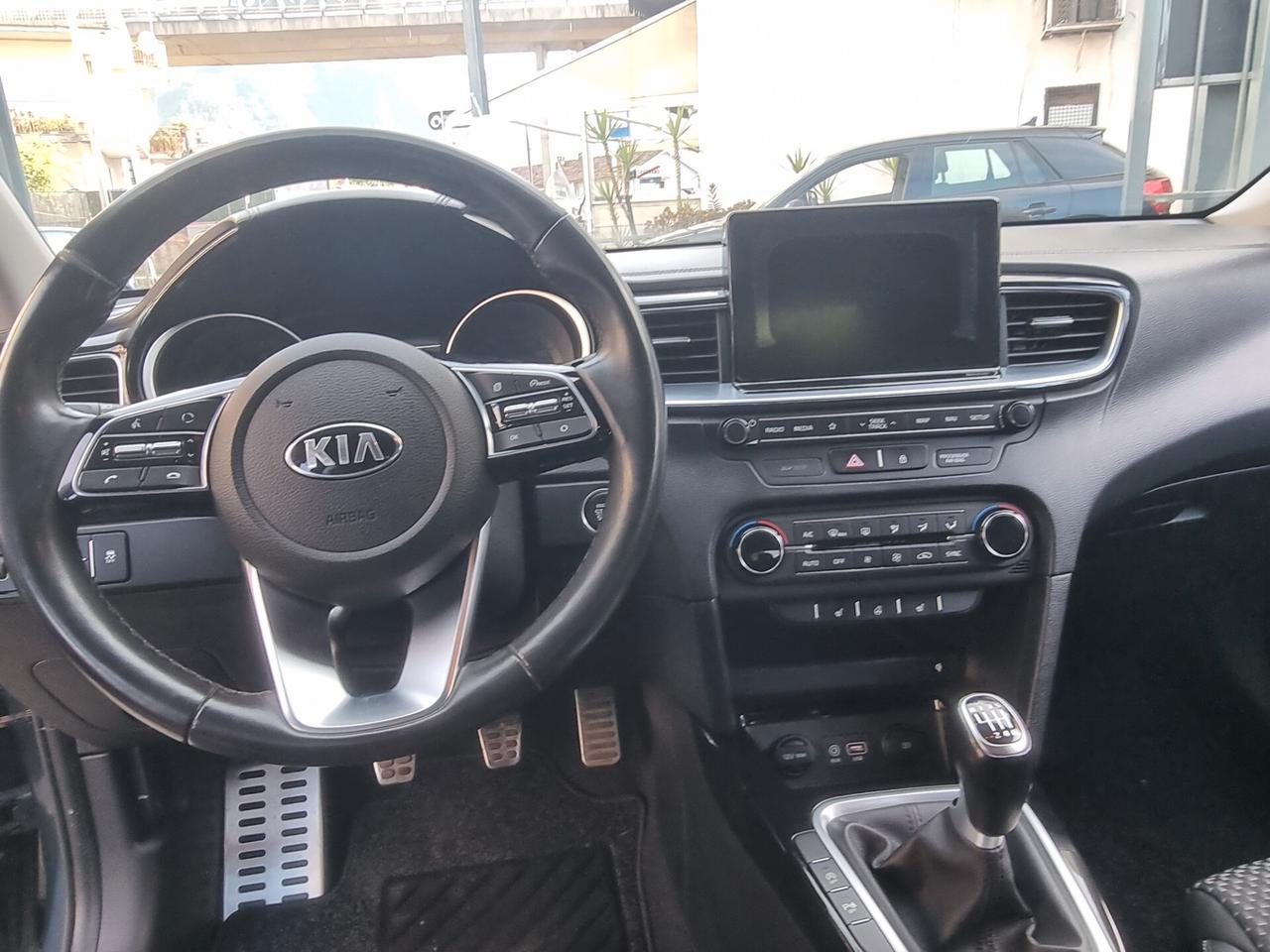 Kia Ceed 1.4 T-GDi SW Evolution
