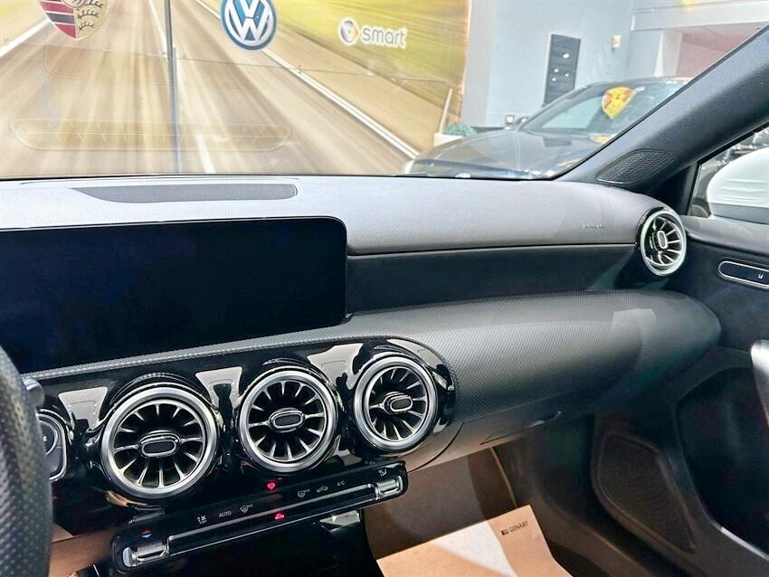 Mercedes-benz A 180 d Automatic AMG Line Premium
