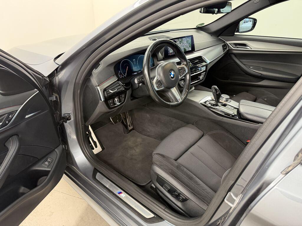 BMW Serie 5 Touring 518 d Msport Steptronic