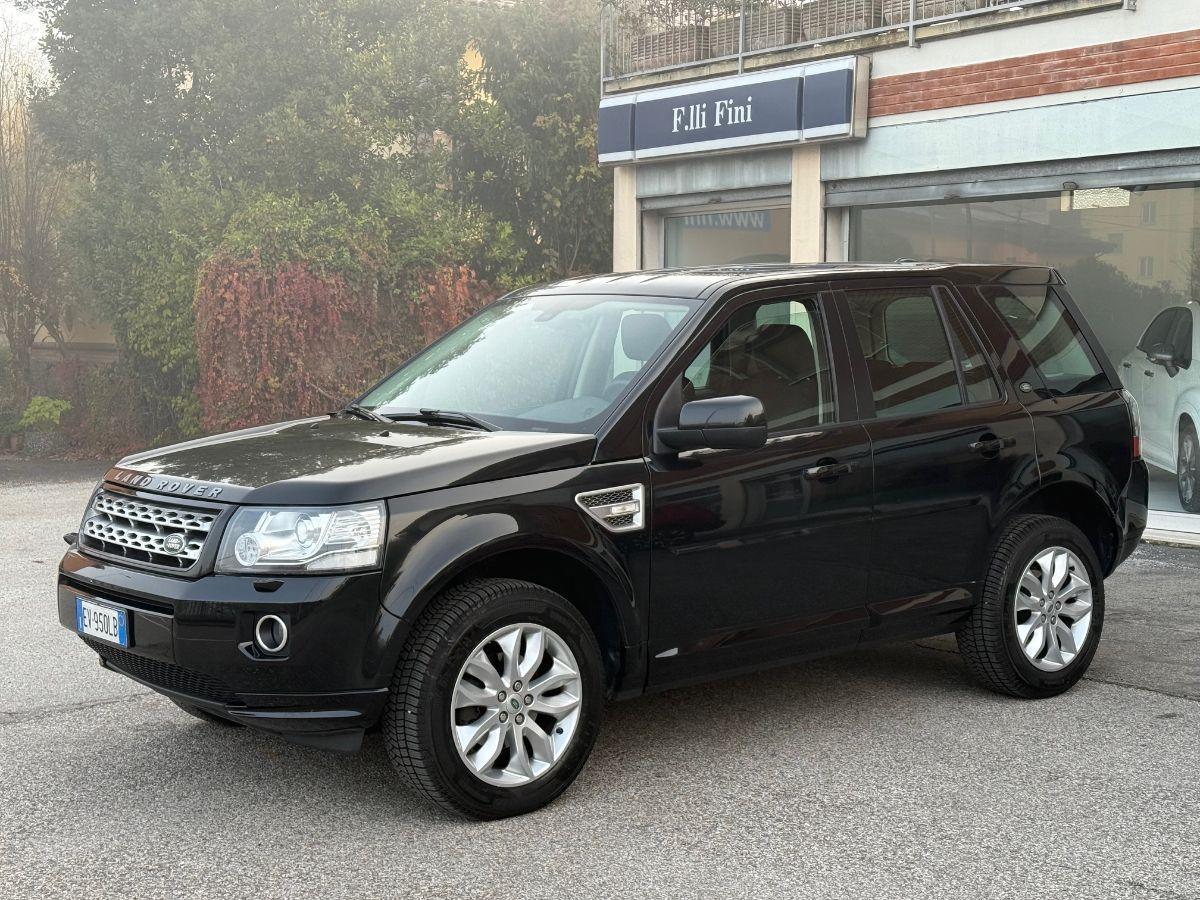 LAND ROVER - Freelander - 2.2 SD4 S.W. SE 4X4