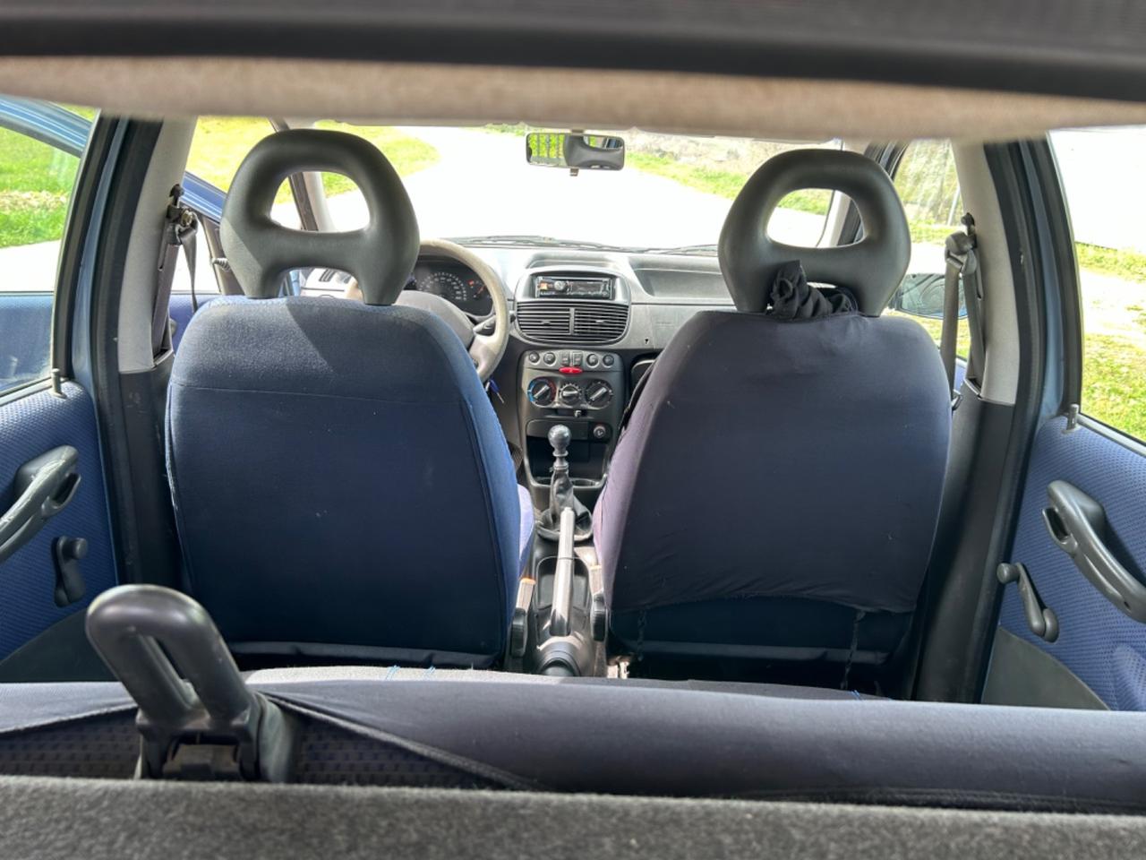 Fiat Punto benzina/metano ok NEOPATENTATI