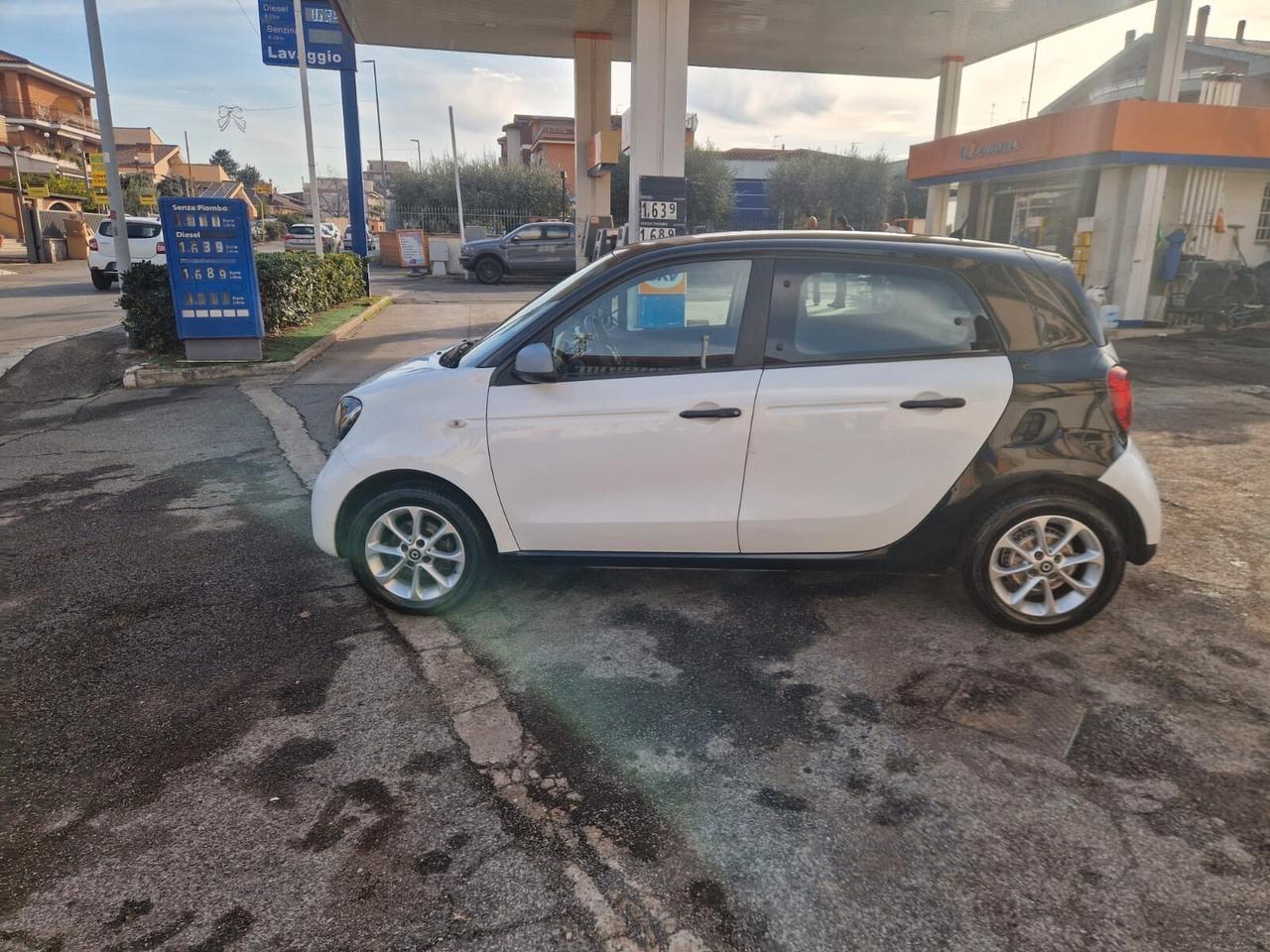Smart ForFour 70 1.0 Passion