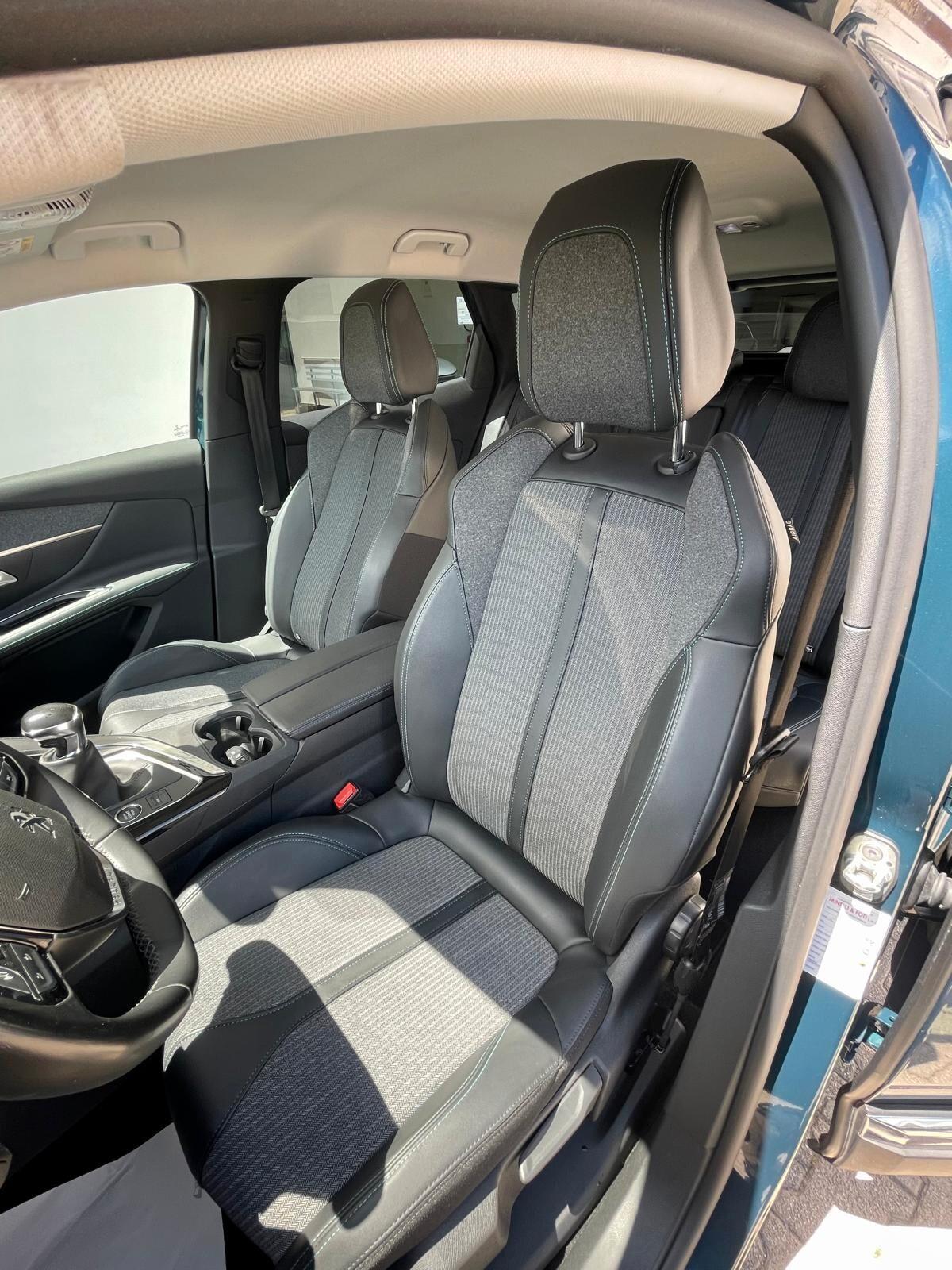 Peugeot 3008 BlueHDi 130 S&S Allure Pack