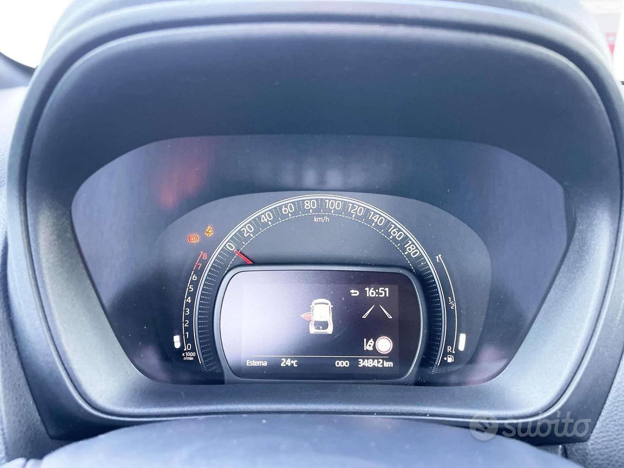 Toyota Aygo 1.0 Benzina 72CV E6 Neo - 2024