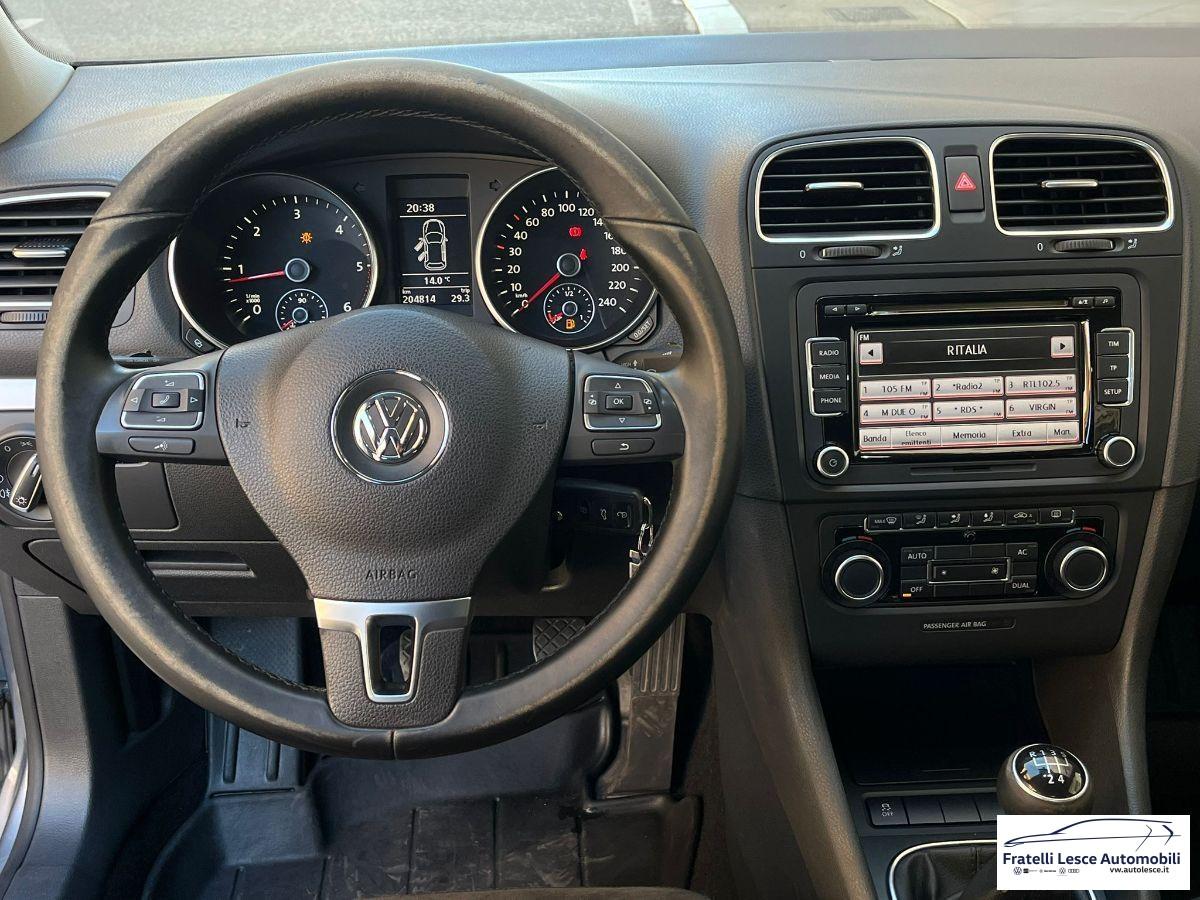 VOLKSWAGEN - Golf 1.6 tdi Highline 5p