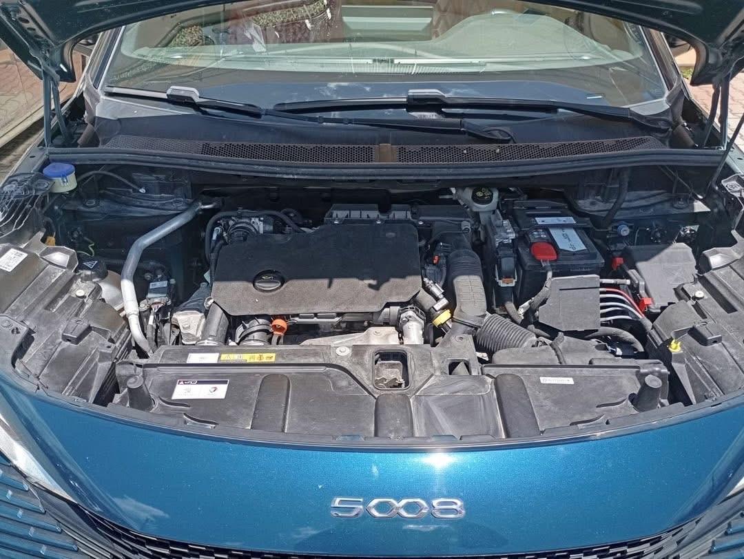 Peugeot 5008 BlueHDi 130 S&S EAT8 GT Pack