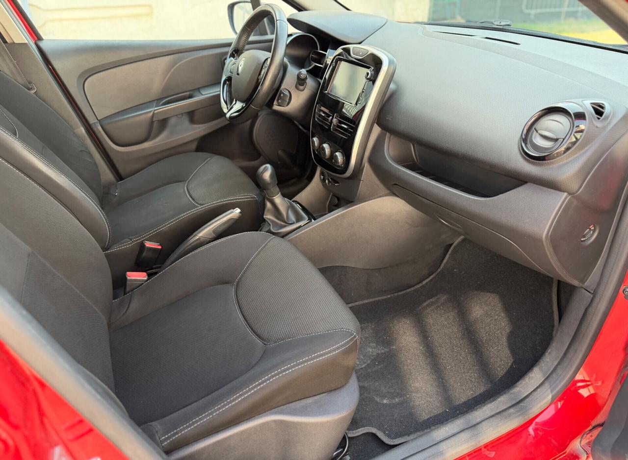 Renault Clio dCi 8V 75 CV Start&Stop 5 porte Energy Duel