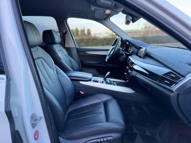 BMW X5 xDrive 30d 258CV LUXURY *TAGLIANDATA*
