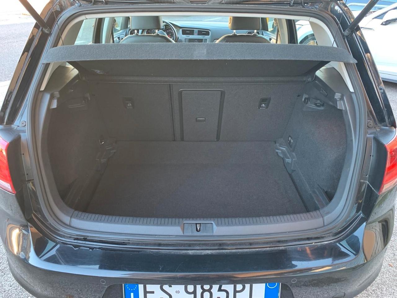 Volkswagen Golf VII 1.6 TDI 110 CV 5p. Neopatentati