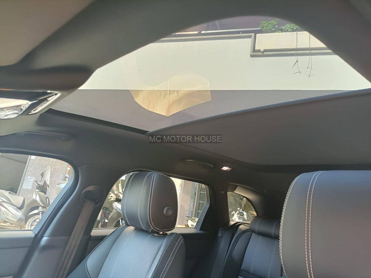 LAND ROVER VELAR R DYNAMIC 180cv RATE / PERMUTE