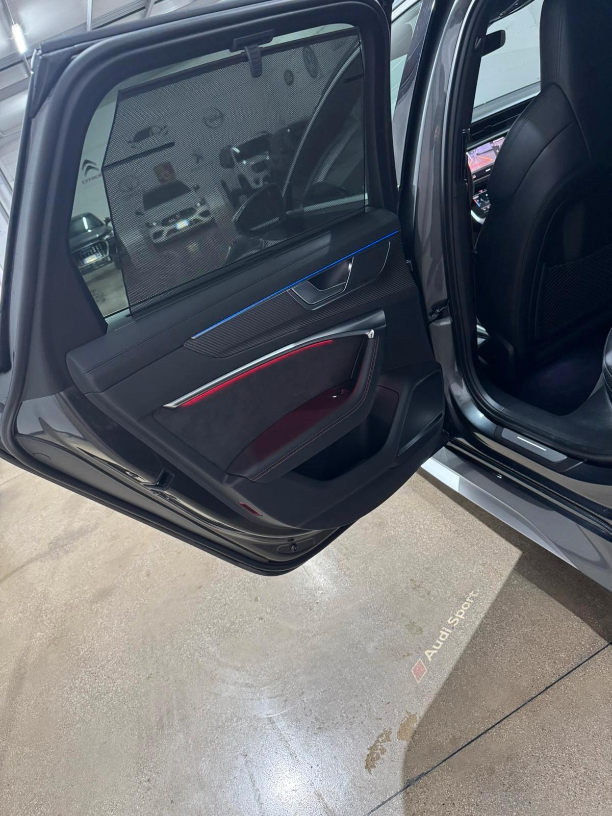 Audi A6 RS 6 Avant 4.0 TFSI V8 quattro tiptronic