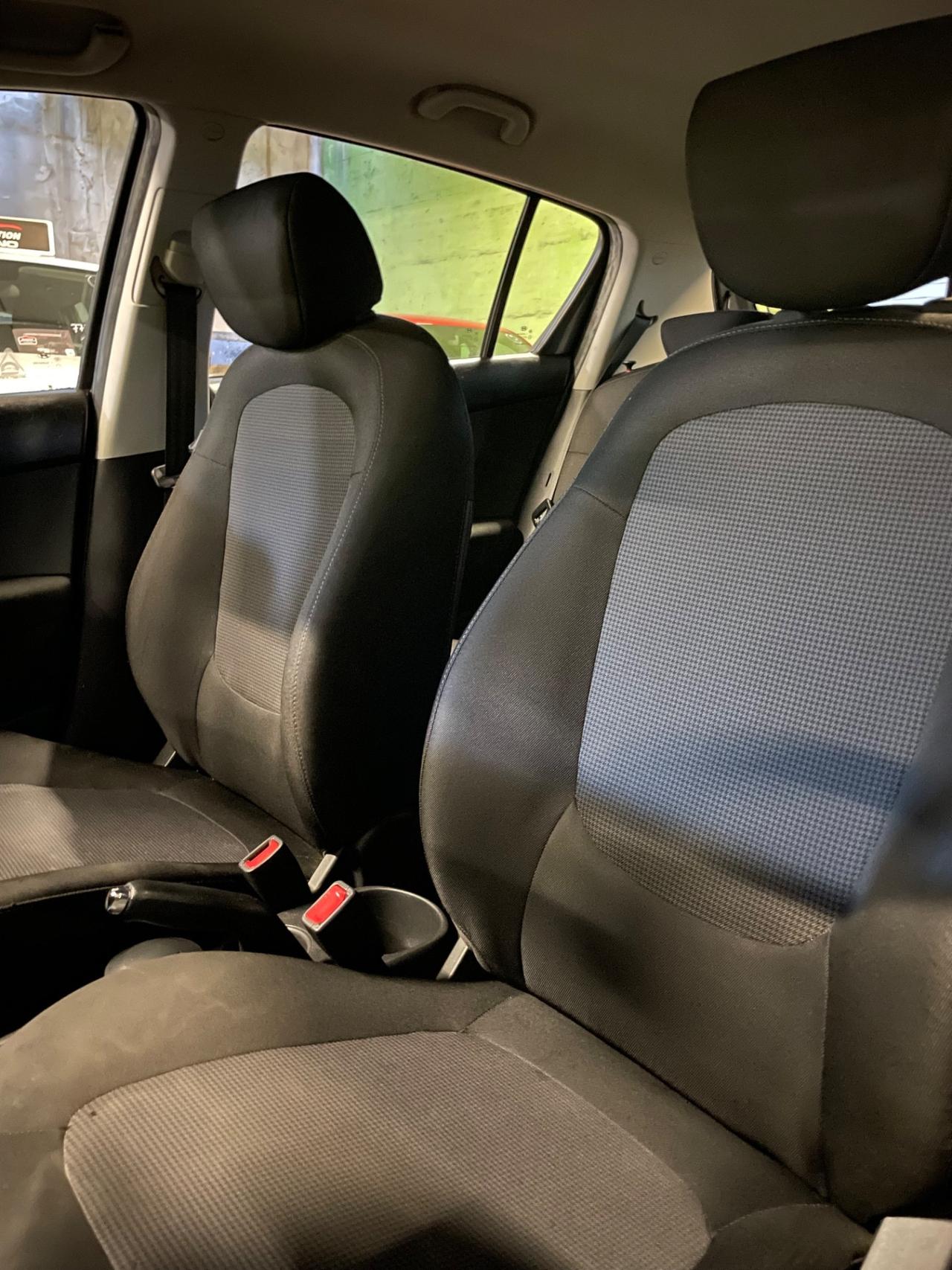Hyundai i20 1.2 Neopatentati Euro 5