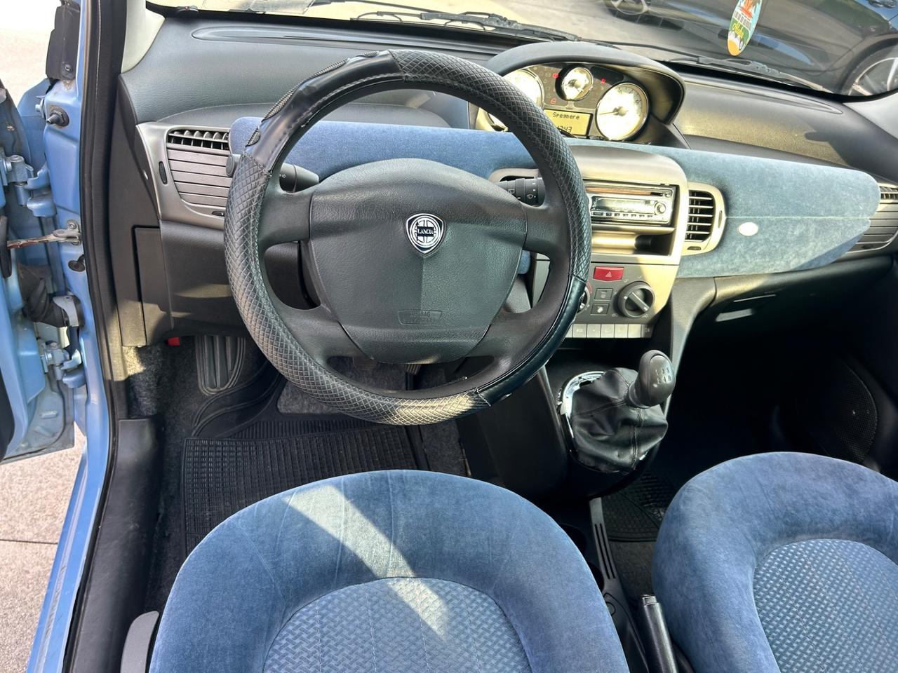Lancia Ypsilon 1.2 Argento