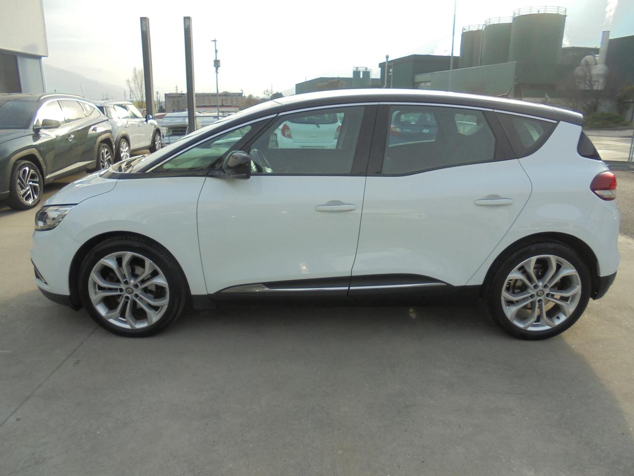 Renault Scenic Scénic dCi 130 CV Energy Sport Edition2