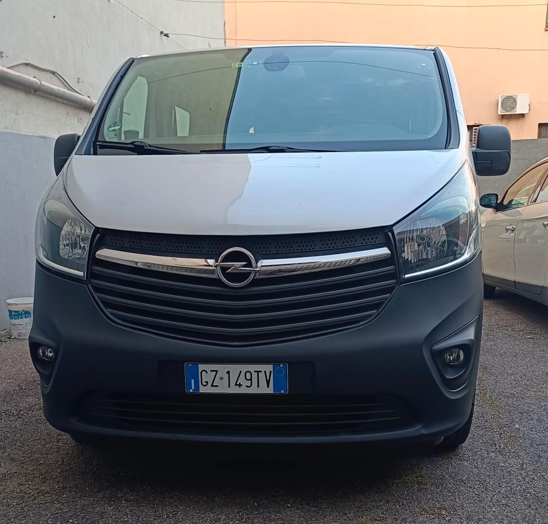 Opel Vivaro 1.7 CDti BITURBO S&S Kombi 9 posti con gancio traino