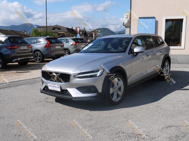 VOLVO V60 Cross Country B4 (d) AWD Geartronic Business Pro