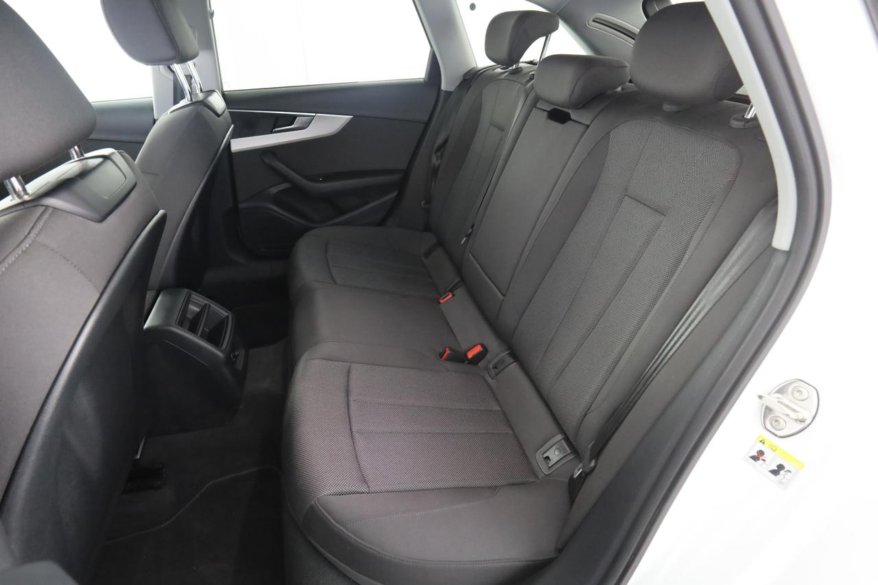 AUDI A4 5ª serie A4 Avant 40 TDI quattro S tronic Business