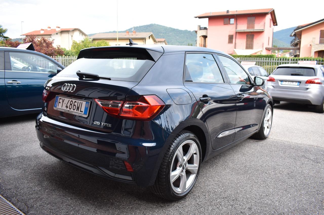 Audi A1 Sportback Restayling 1.0 tfsi 25