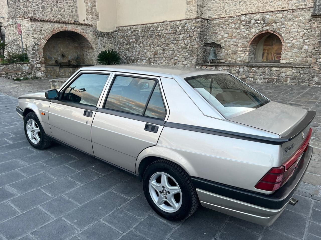 Alfa Romeo 75 1.8 IE