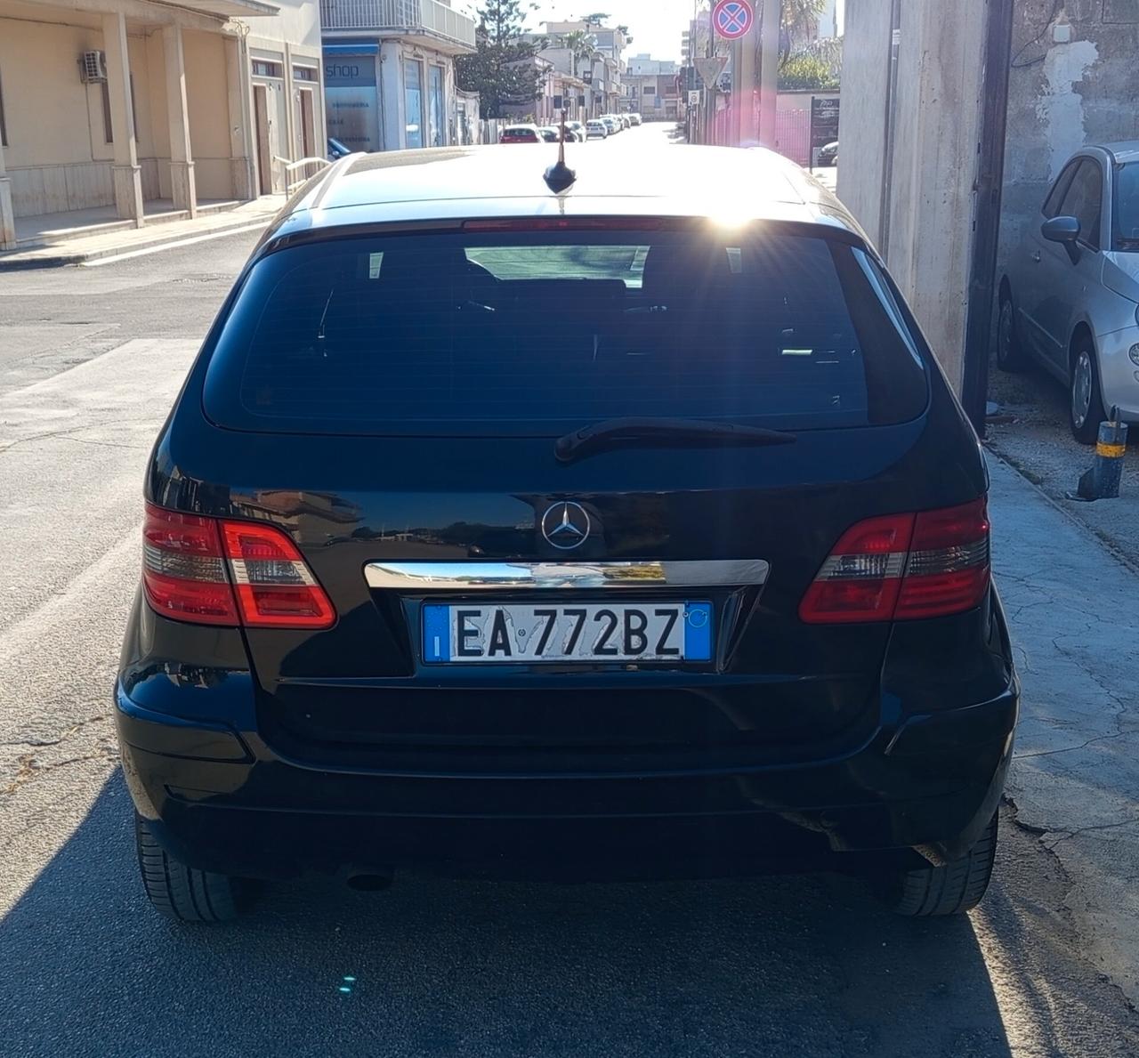 Mercedes-benz B 170 benzina/Gpl gancio traino