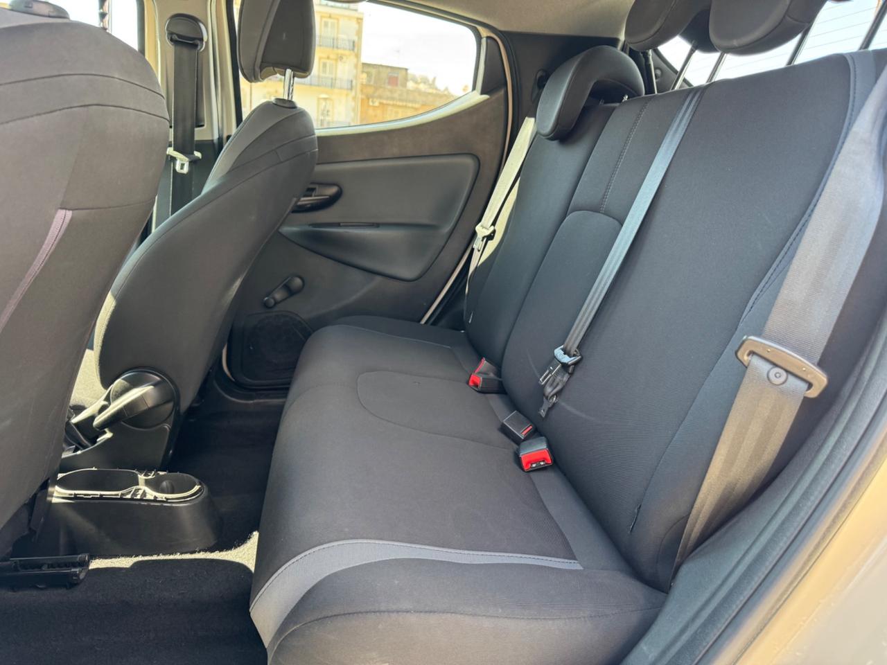 LANCIA YPSILON 1.3 MJT II 95 CV GOLD NEO PATENTATI