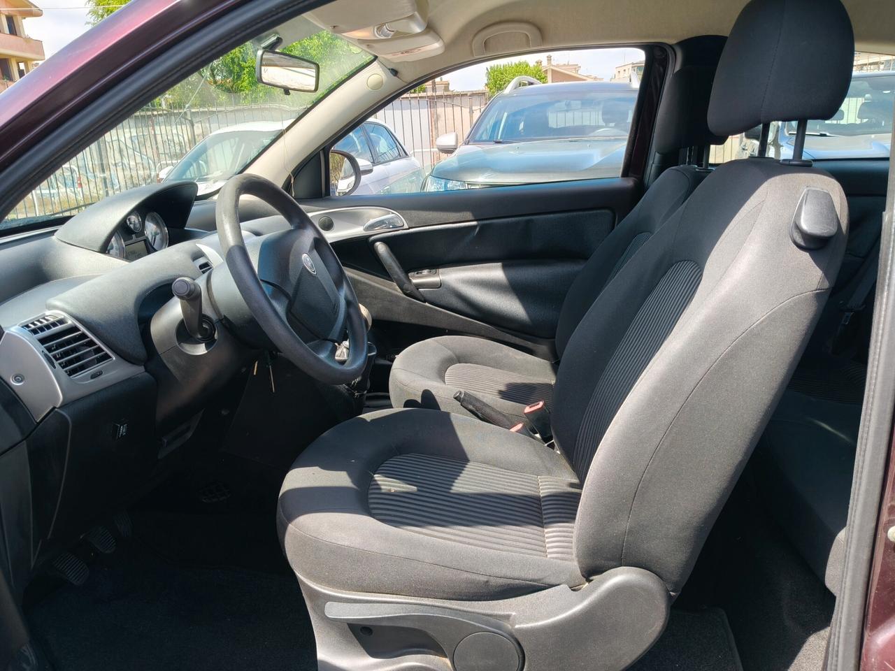 Lancia Ypsilon 1.4 GPL 97 Milà km unico proprietario