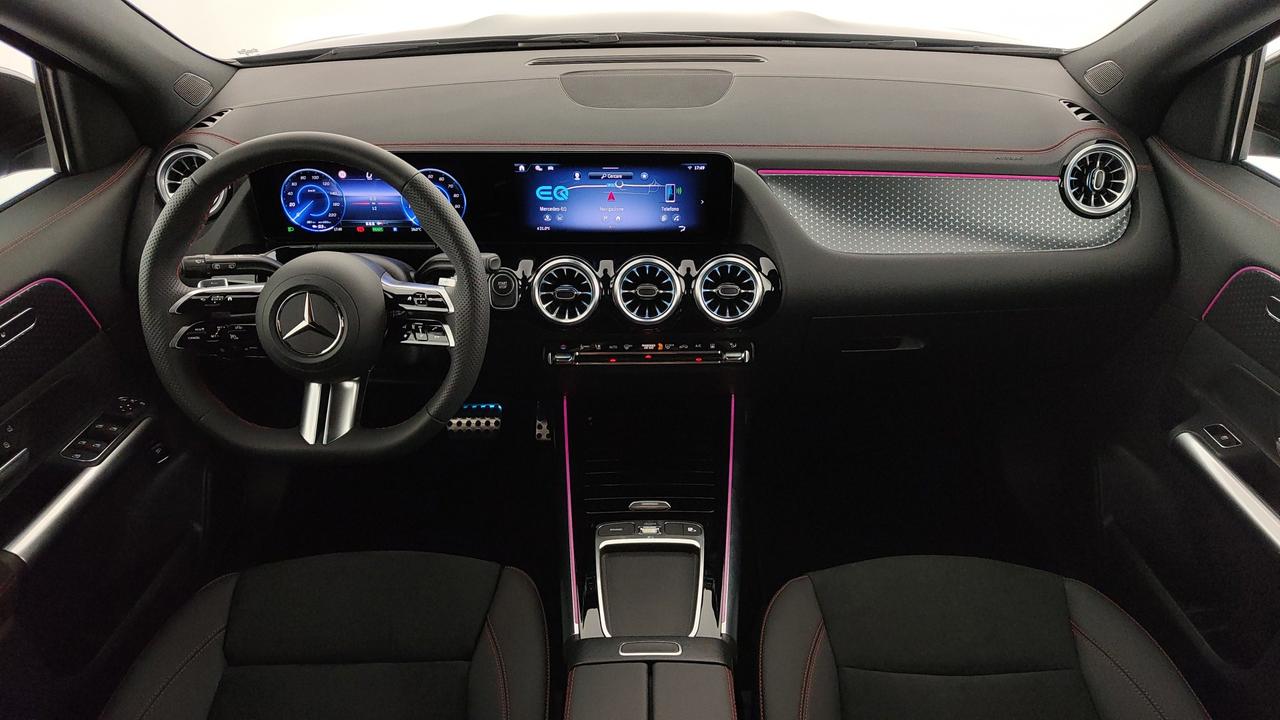 Mercedes-Benz EQA 300 AMG Line Advanced 4matic