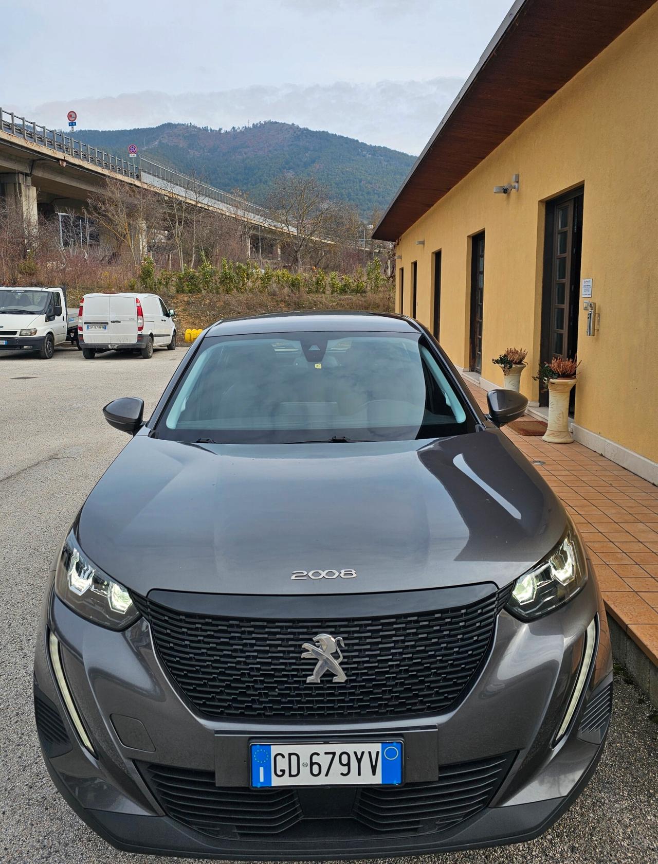 Peugeot 2008 PureTech 100 S&S Active