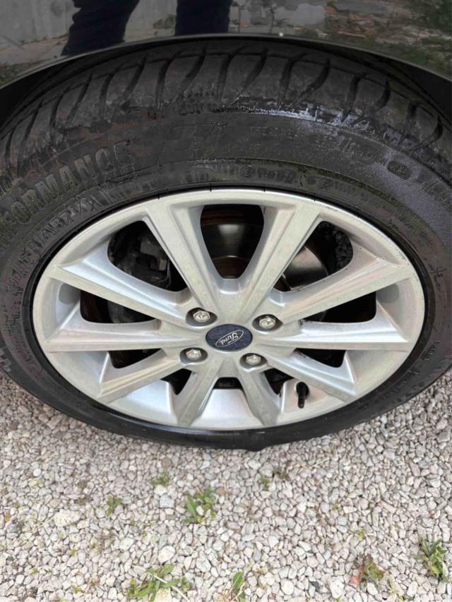 FORD Fiesta 1.0 EcoBoost 100CV 5 porte Powershift Titanium