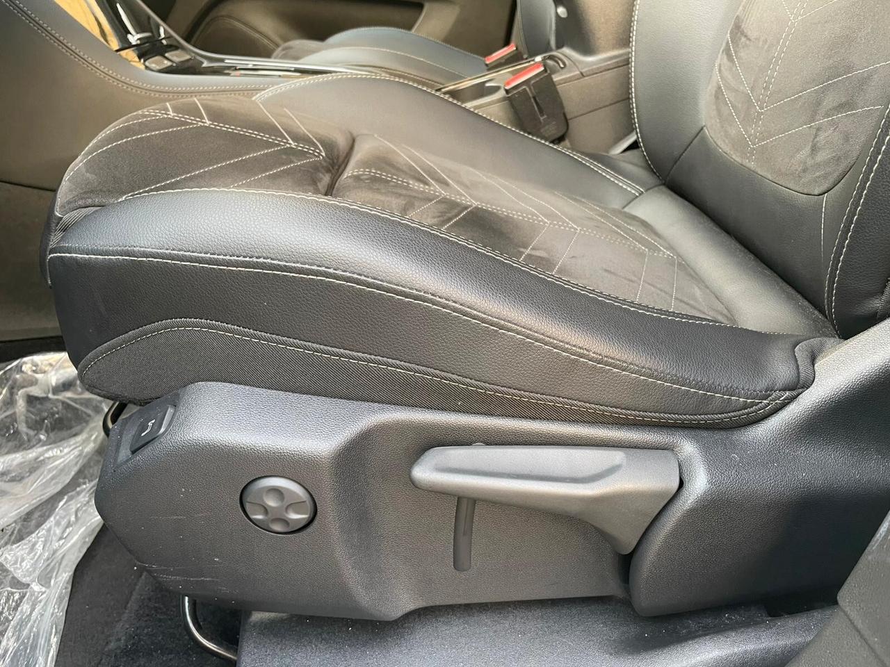 Opel Grandland 1.5 diesel Ecotec aut. Ultimate 130 cv