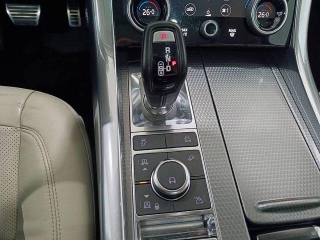 LAND ROVER Range Rover Sport 3.0 TDV6 HSE Dynamic