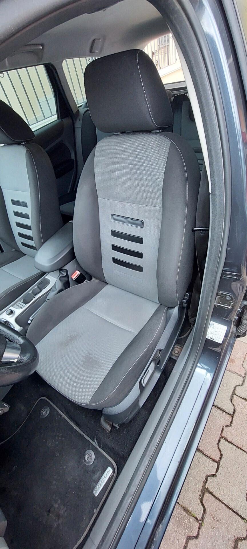 FOCUS S.W. TITANIUM 1,6 DIESEL 110 CV LEGA USB OK DISTRIBUZIONE IMPECCABILE FULL