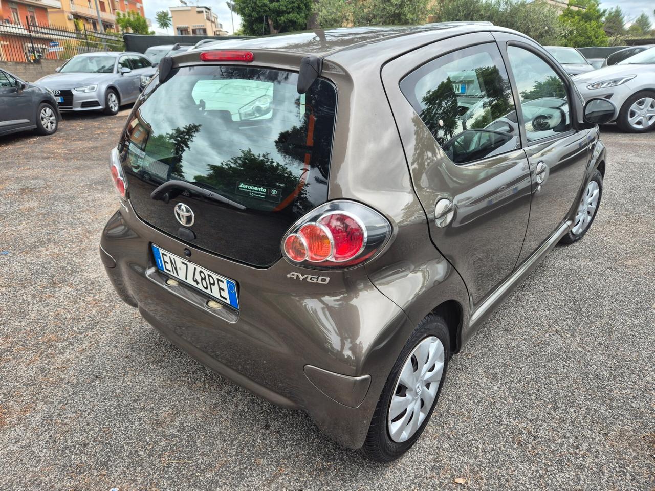 Toyota Aygo 1.0 12V VVT-i 3 porte Orange Connect MMT