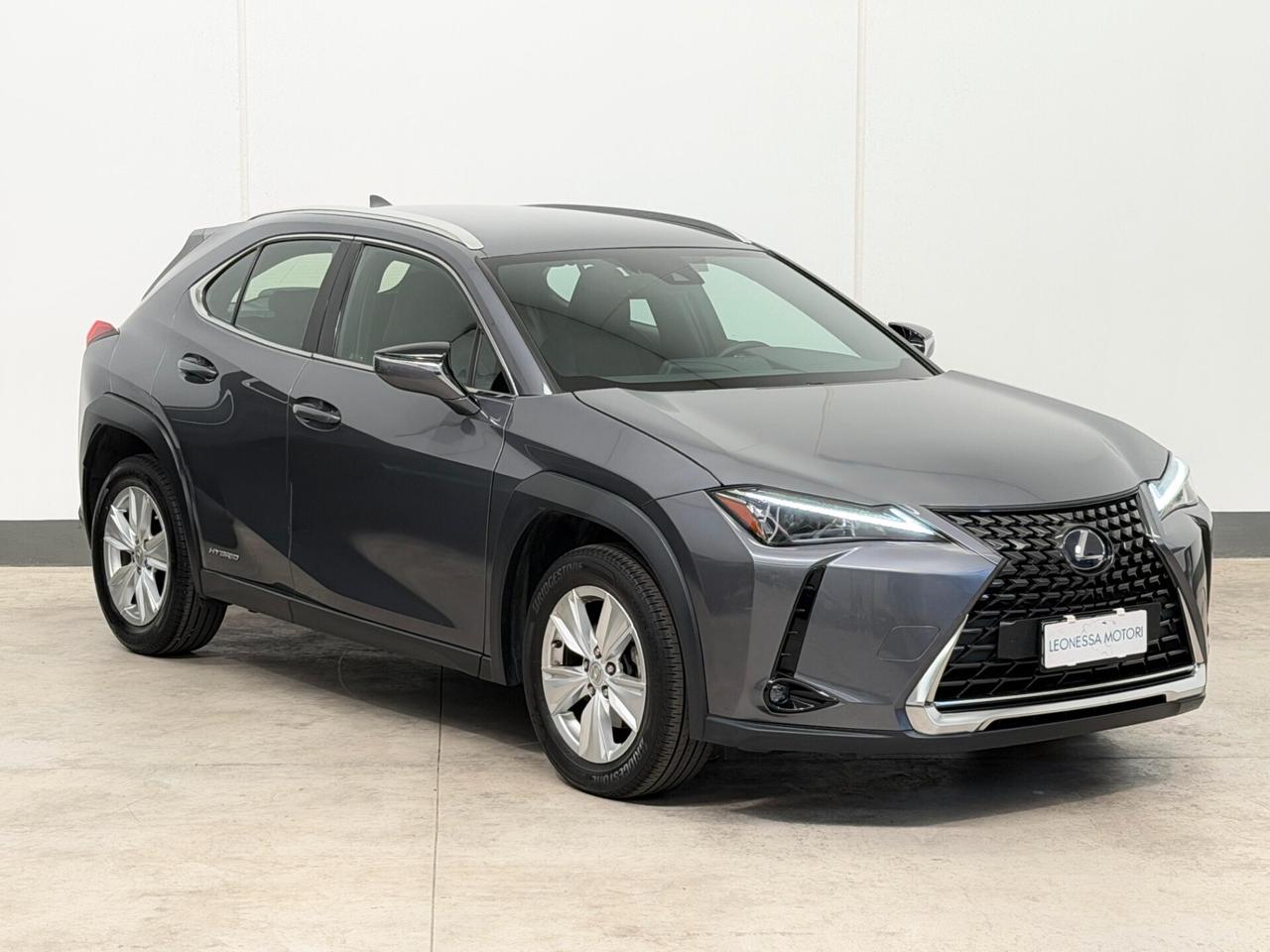 Lexus UX Hybrid Business