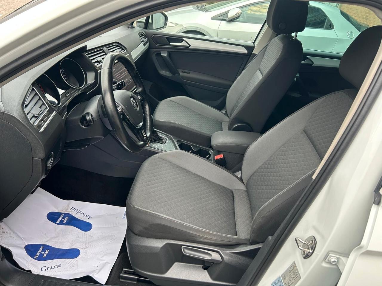 Volkswagen Tiguan 2.0 TDI SCR DSG R-LINE