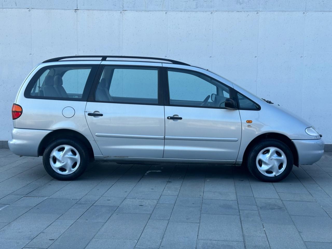 Volkswagen Sharan 2.8i VR6 BENZINA