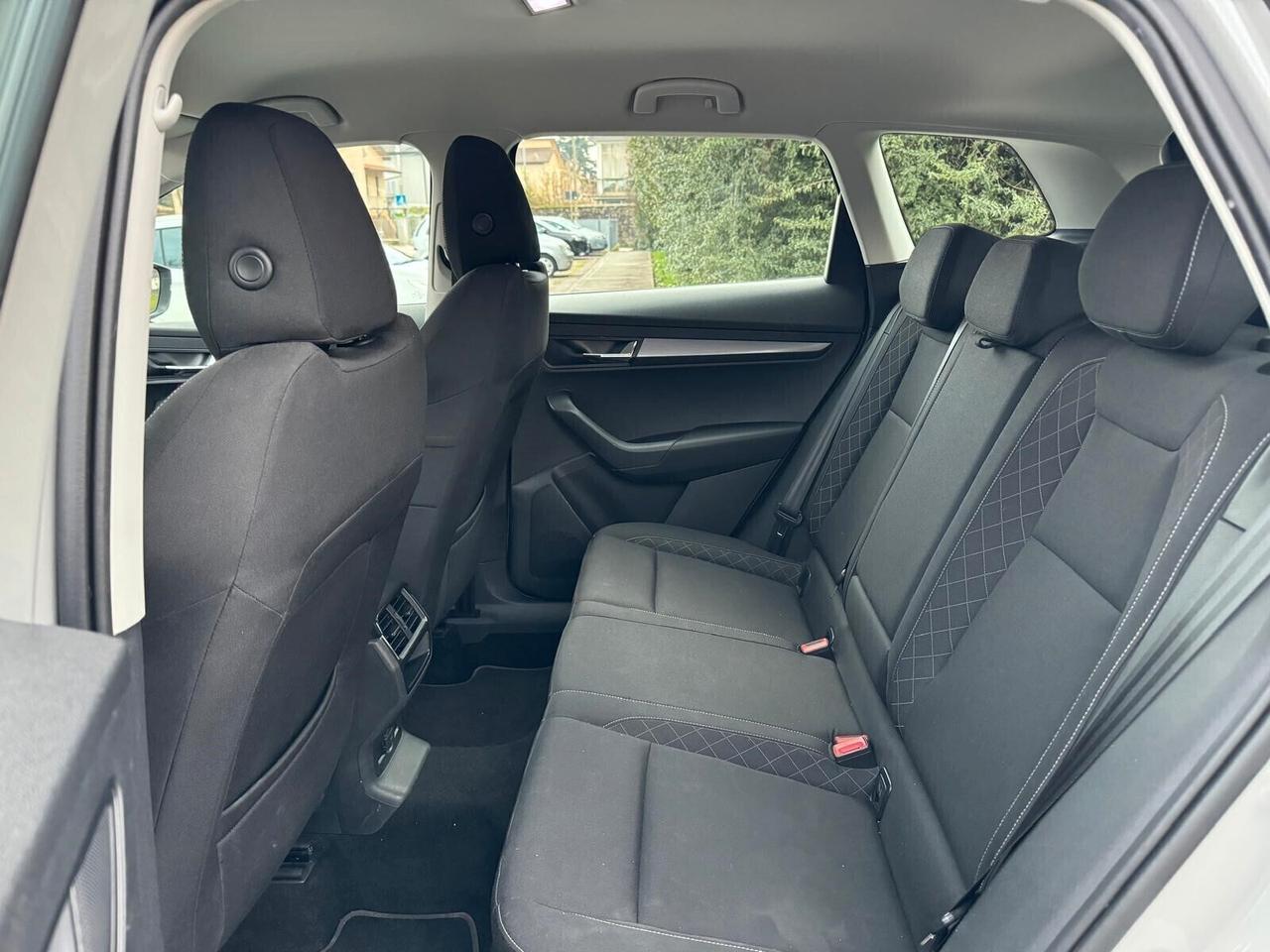 Skoda Karoq 1.6 TDI SCR DSG SportLine