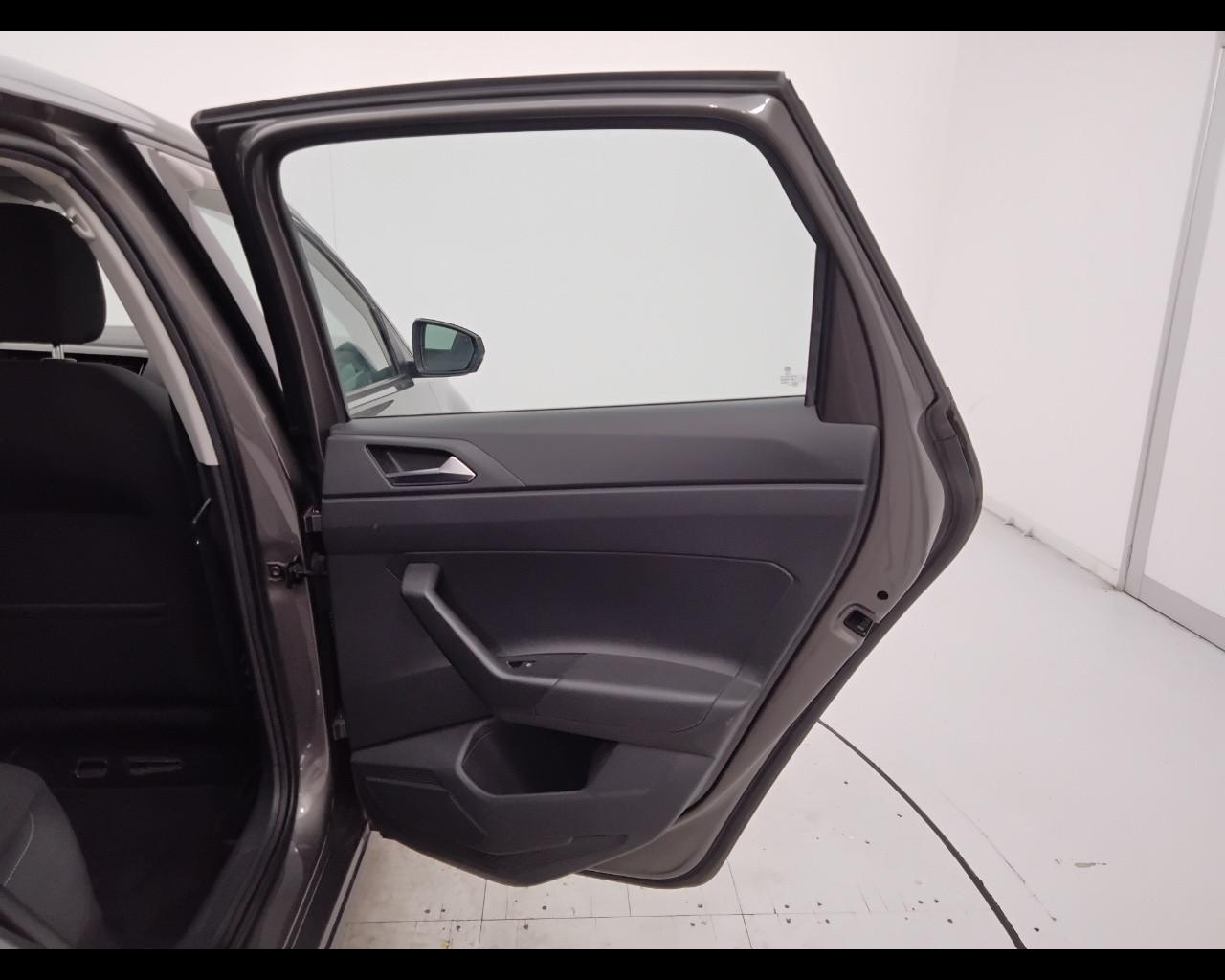 VOLKSWAGEN Polo VI 2017 - Polo 5p 1.6 tdi Highline 95cv