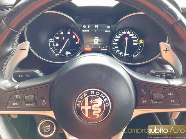 ALFA ROMEO Stelvio 2.0 Turbo 280 CV AT8 Q4 Super